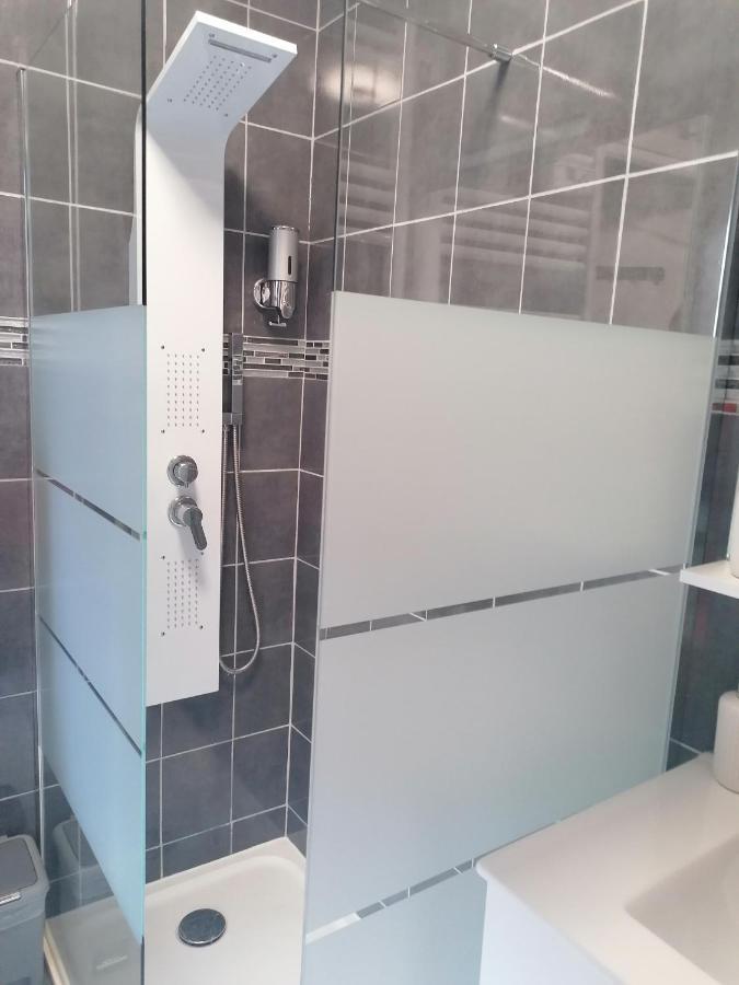 Coconpresdisney Apartment Chambry Bagian luar foto
